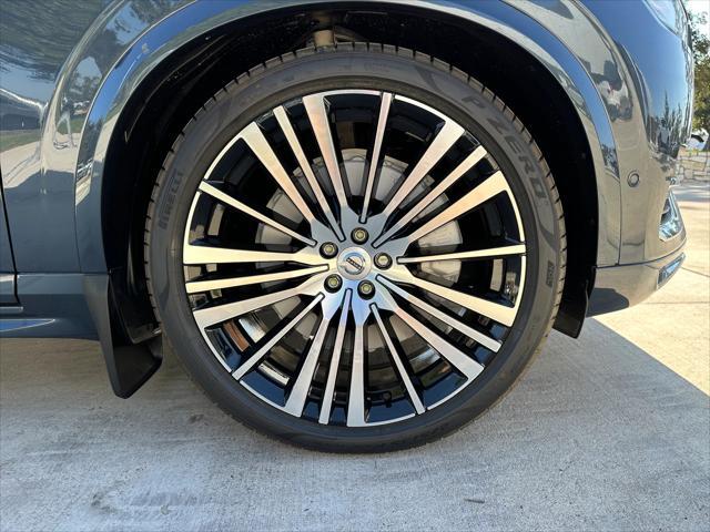 new 2025 Volvo XC90 car, priced at $88,440