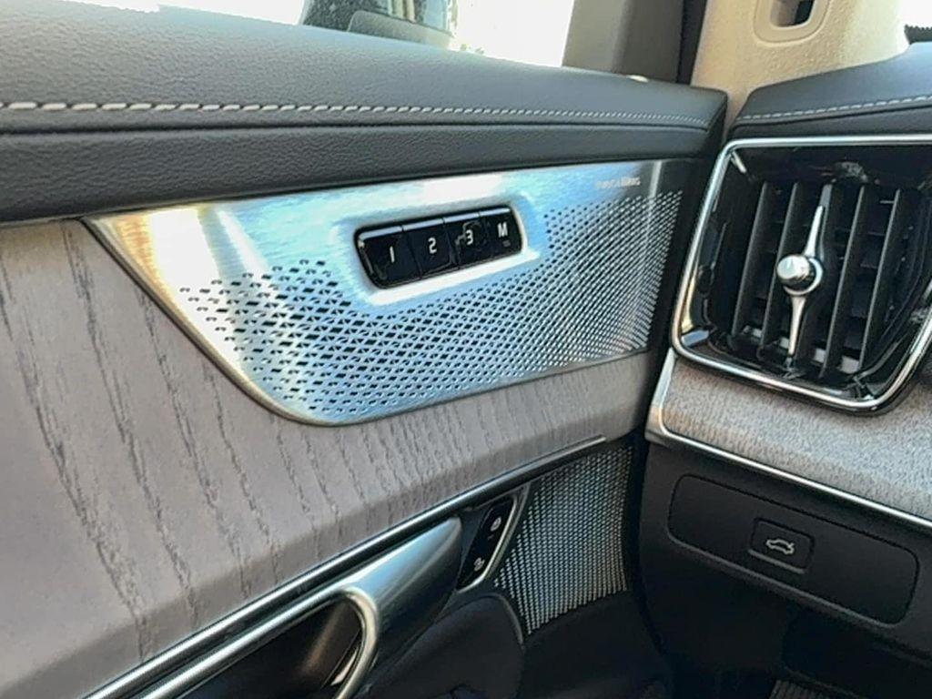 new 2026 Volvo XC90 car, priced at $87,605