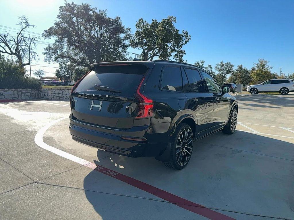 new 2026 Volvo XC90 car, priced at $87,605