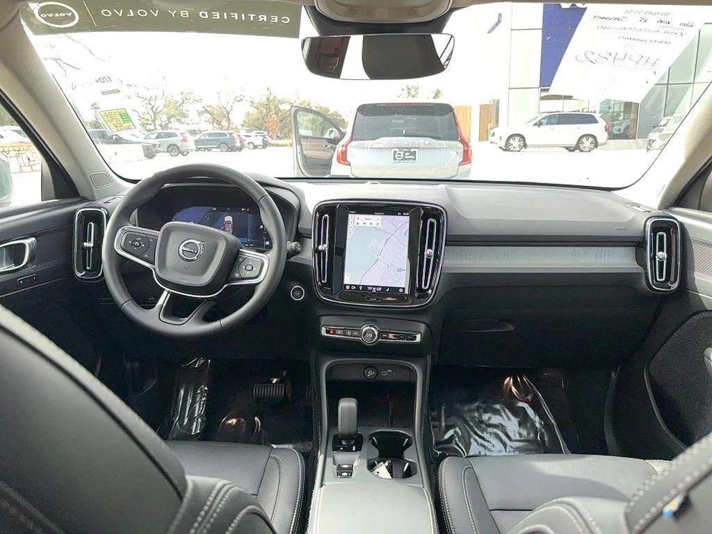 used 2025 Volvo XC40 car, priced at $31,700
