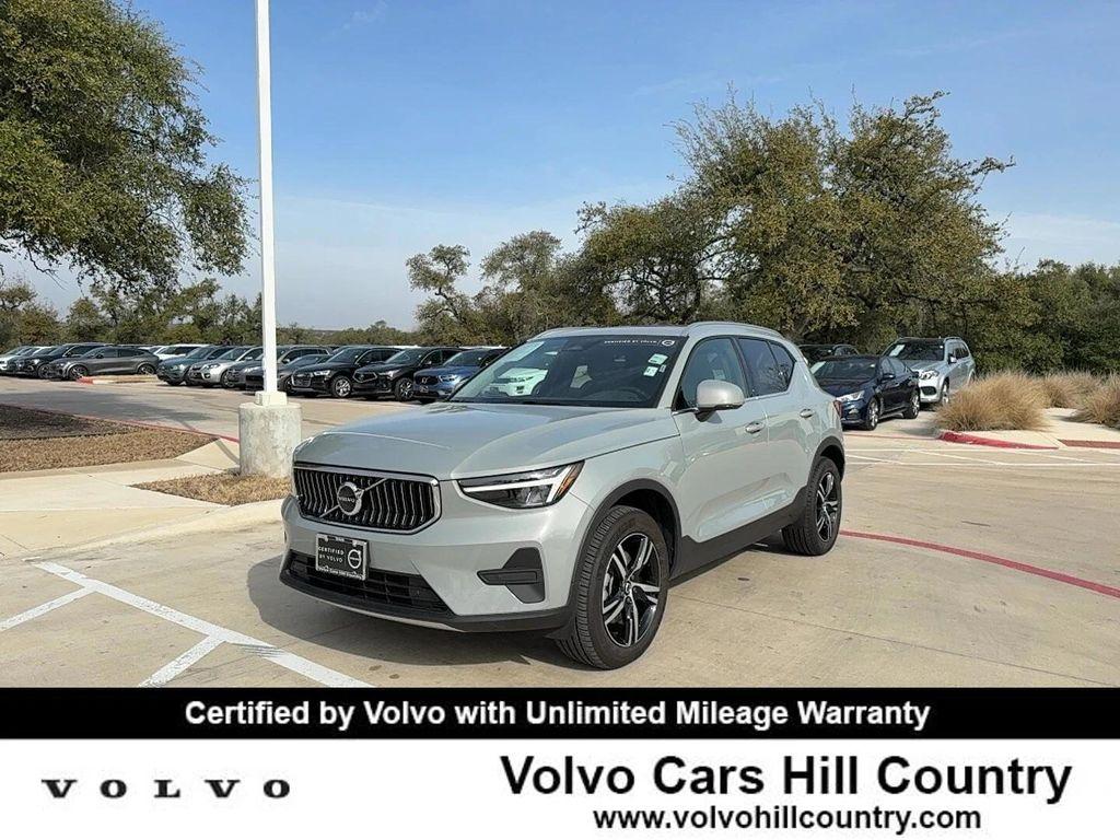 used 2025 Volvo XC40 car, priced at $31,700