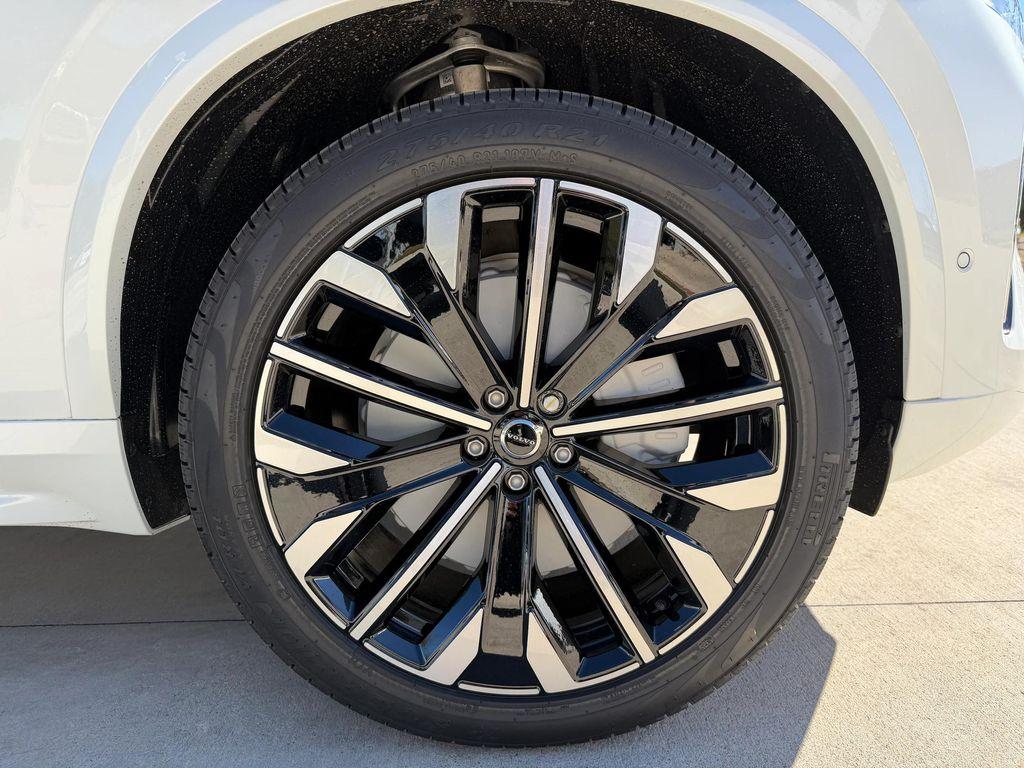 new 2026 Volvo XC90 car, priced at $82,500