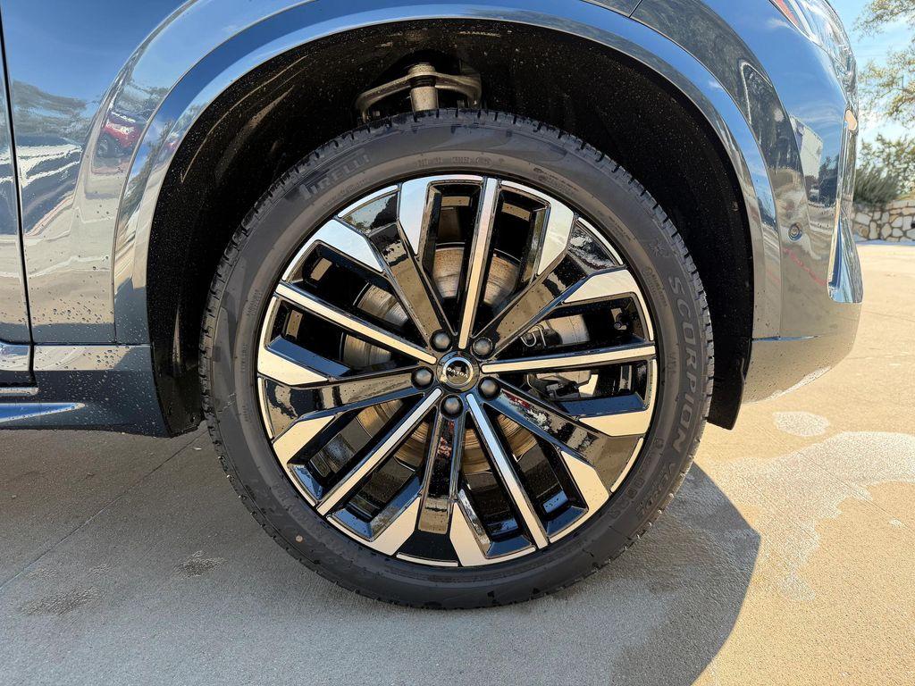 new 2026 Volvo XC90 Plug-In Hybrid car, priced at $85,745