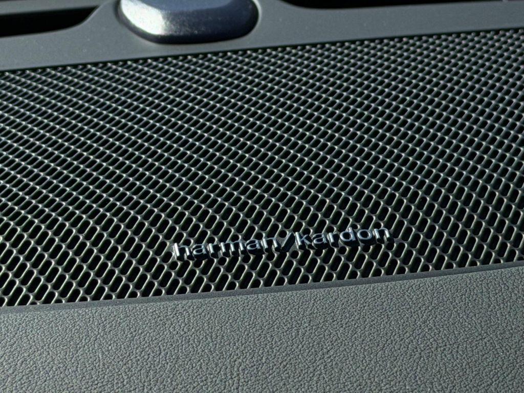 new 2026 Volvo XC90 Plug-In Hybrid car, priced at $85,745