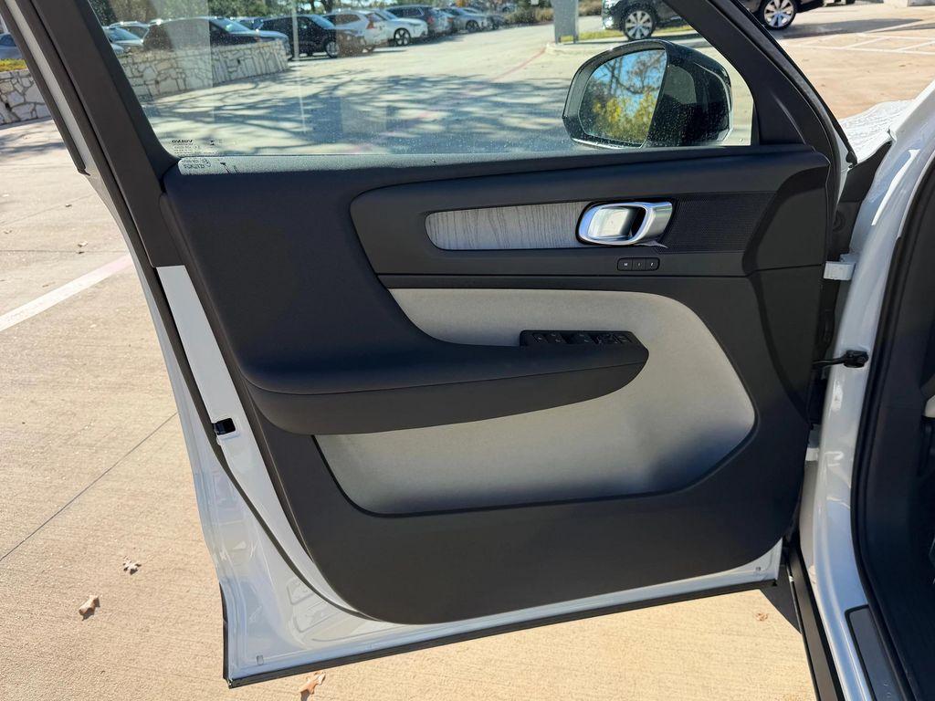 new 2026 Volvo XC40 car, priced at $50,150