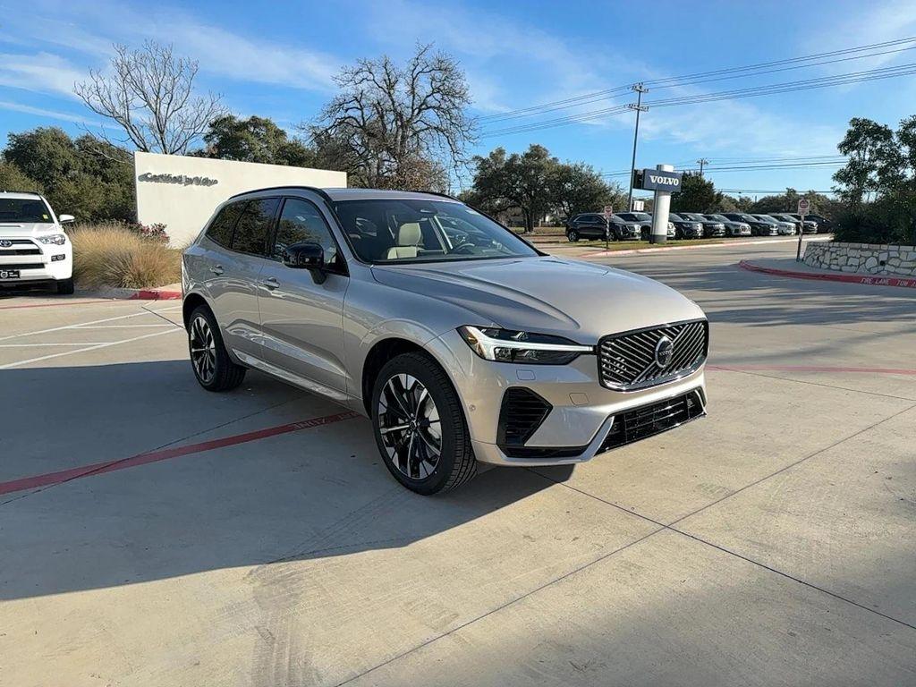 new 2026 Volvo XC60 Plug-In Hybrid car, priced at $69,285