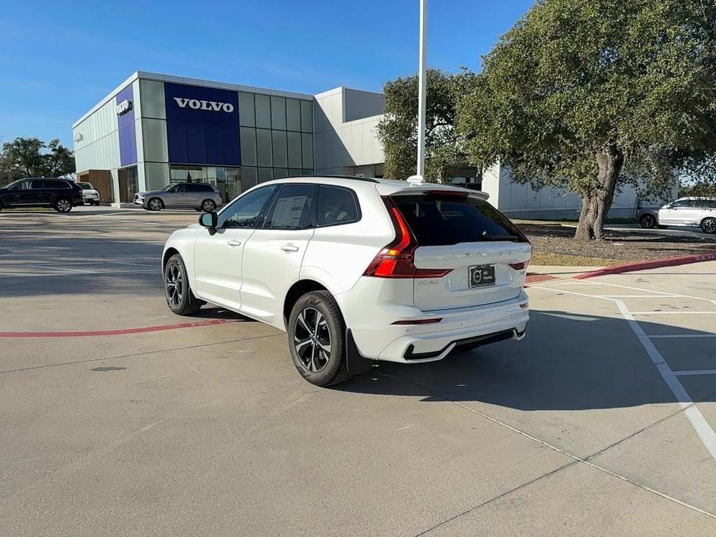 new 2026 Volvo XC60 car, priced at $51,670