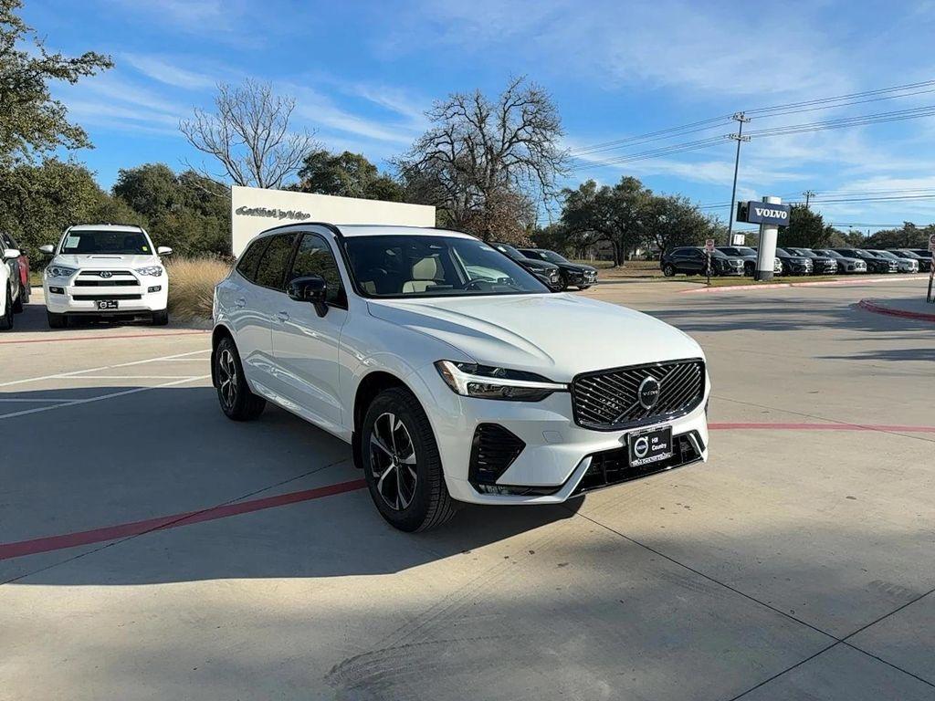 new 2026 Volvo XC60 car, priced at $51,670