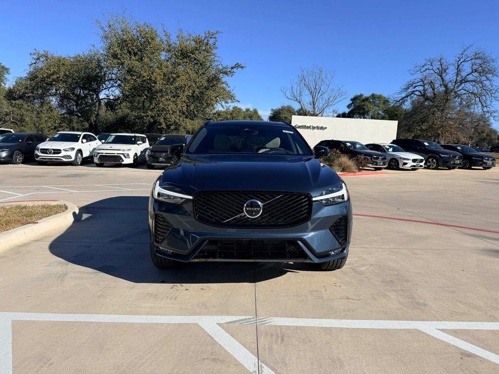 new 2026 Volvo XC60 car, priced at $57,985
