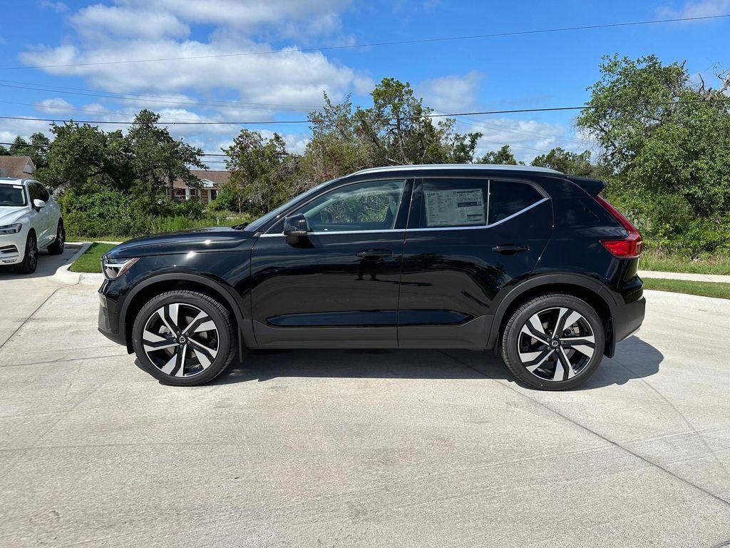 used 2025 Volvo XC40 car, priced at $43,315