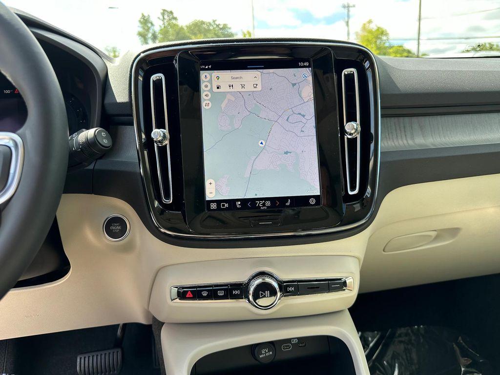 used 2025 Volvo XC40 car, priced at $43,315