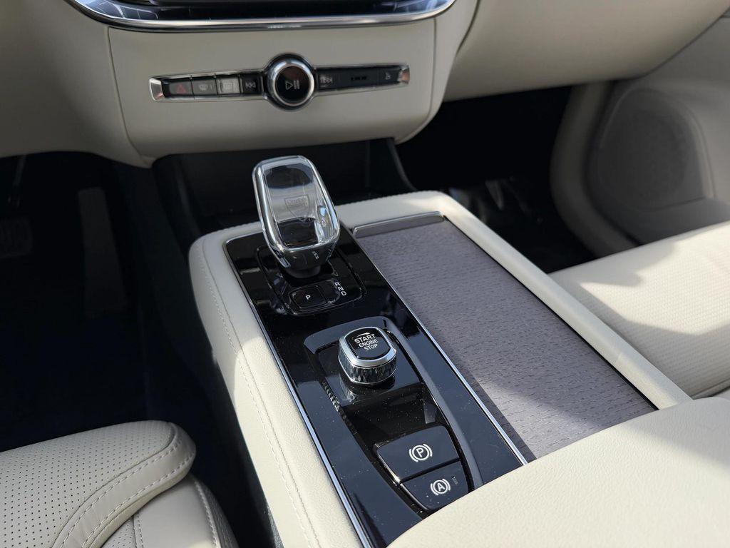 new 2026 Volvo XC90 Plug-In Hybrid car, priced at $85,970
