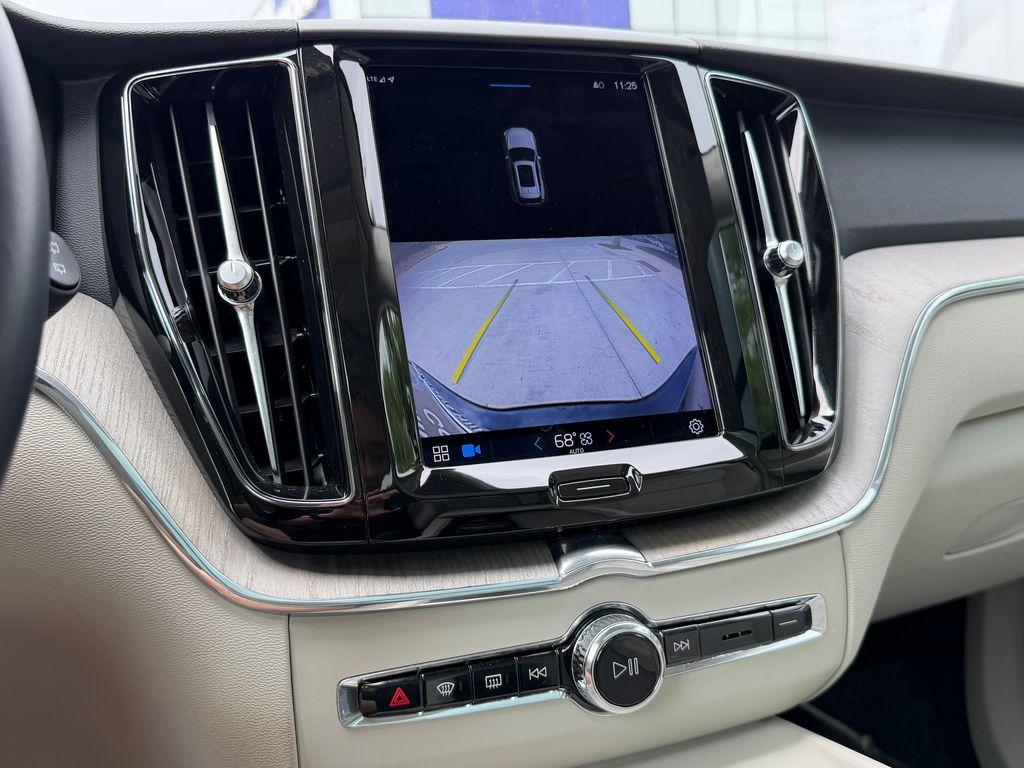 used 2023 Volvo XC60 car, priced at $35,224