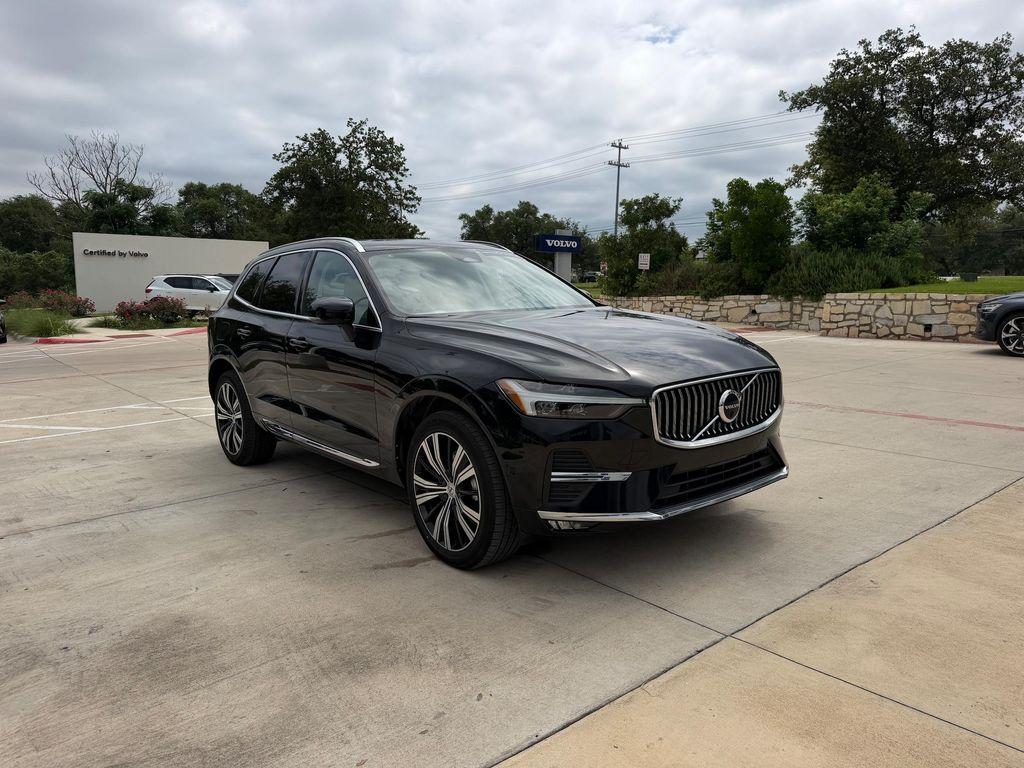 used 2023 Volvo XC60 car, priced at $35,224