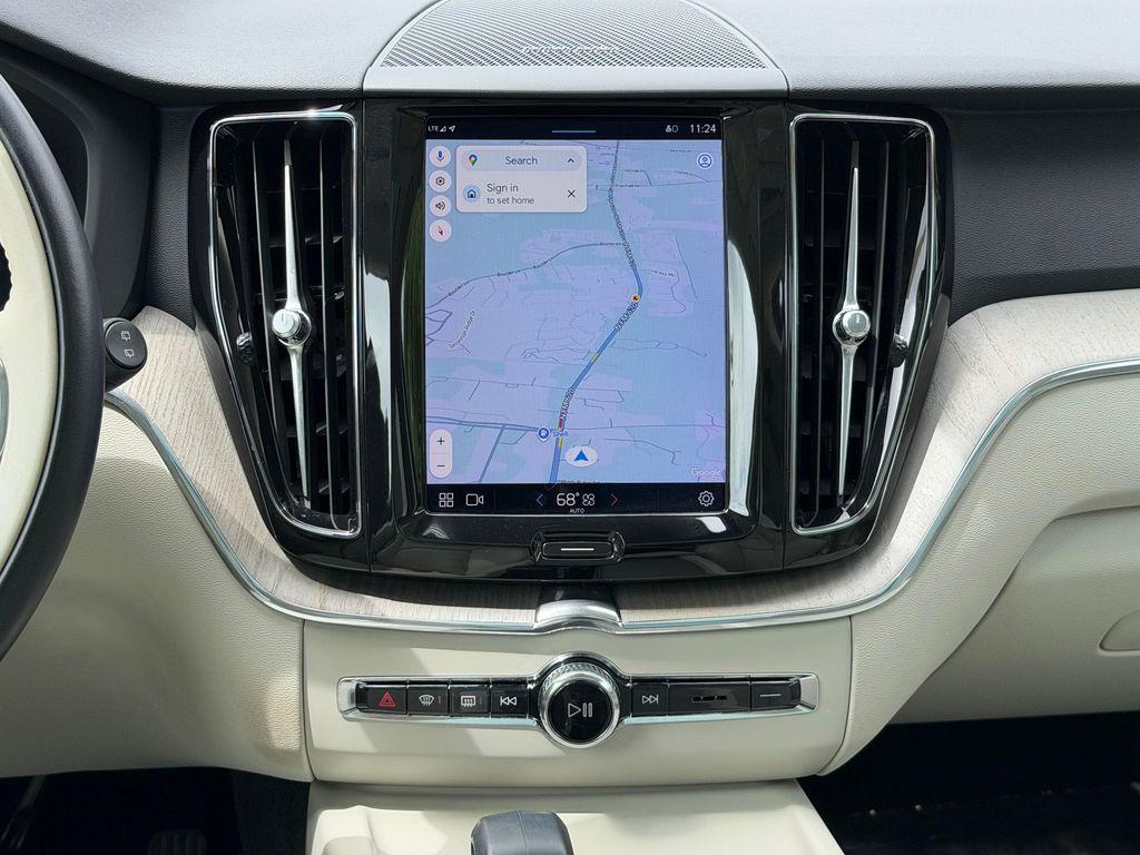 used 2023 Volvo XC60 car, priced at $35,224