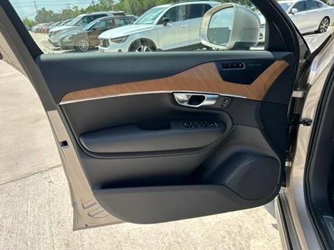 used 2024 Volvo XC90 Recharge Plug-In Hybrid car, priced at $56,495