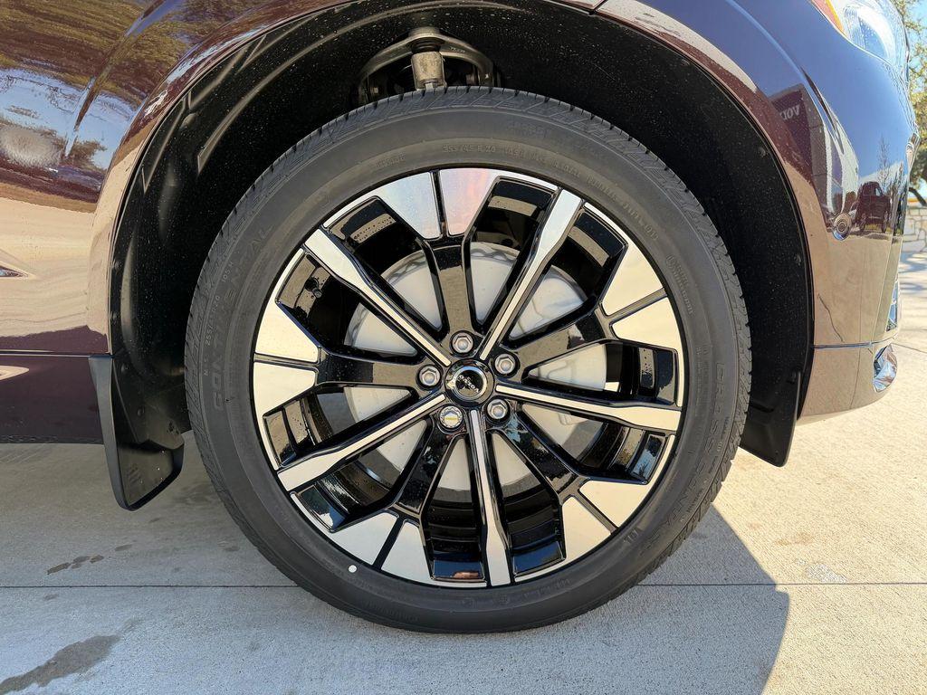 new 2026 Volvo XC60 car, priced at $59,020