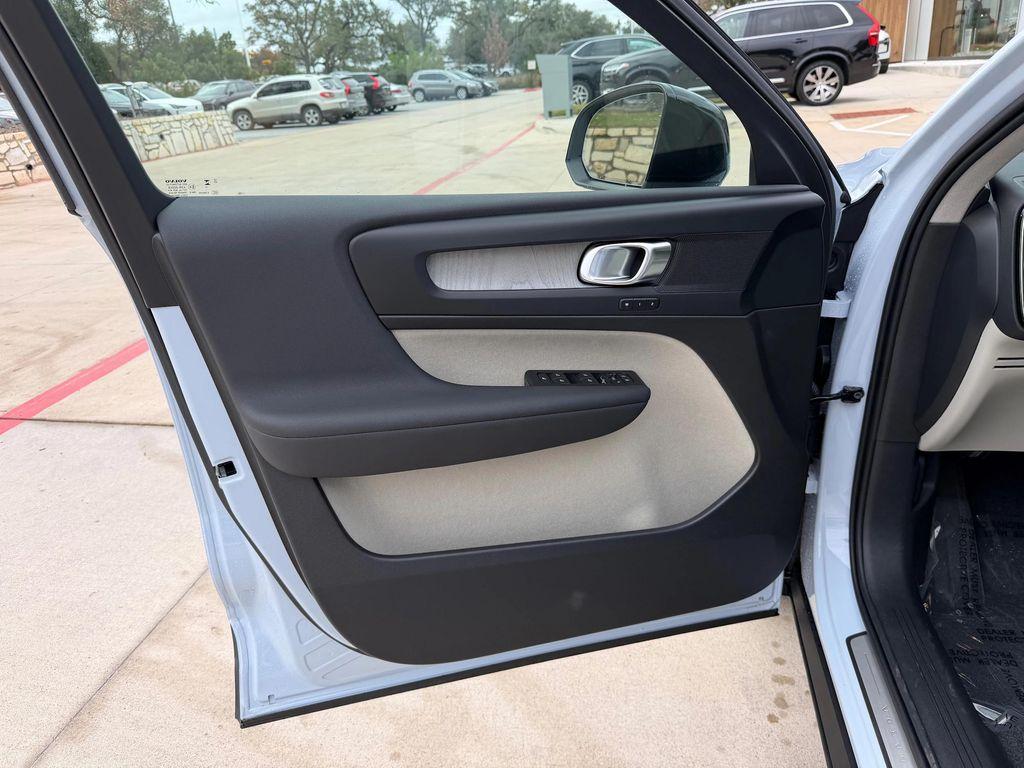 new 2026 Volvo XC40 car, priced at $50,150