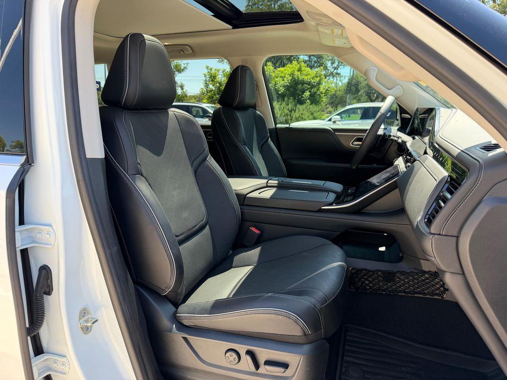 used 2026 INFINITI QX80 car, priced at $77,224