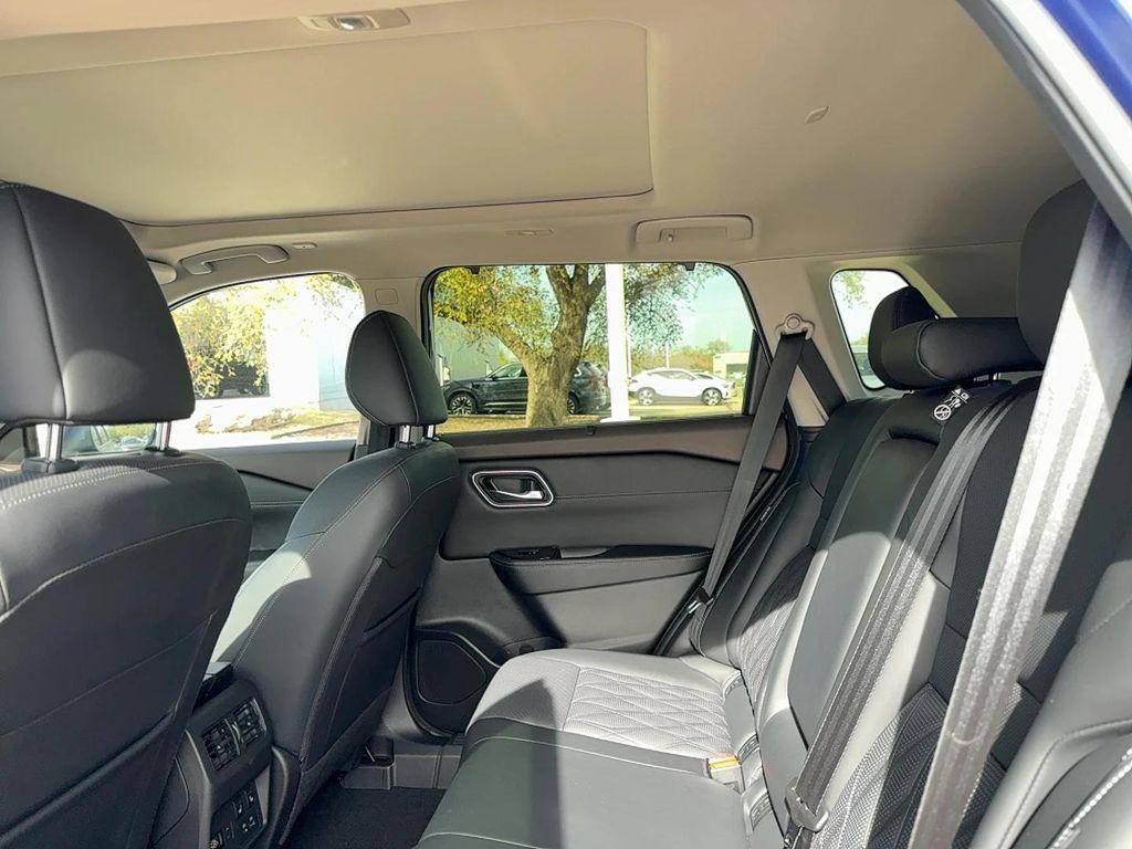 used 2023 Nissan Rogue car, priced at $29,125