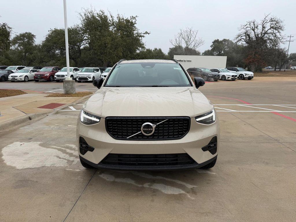 new 2026 Volvo XC40 car, priced at $55,100