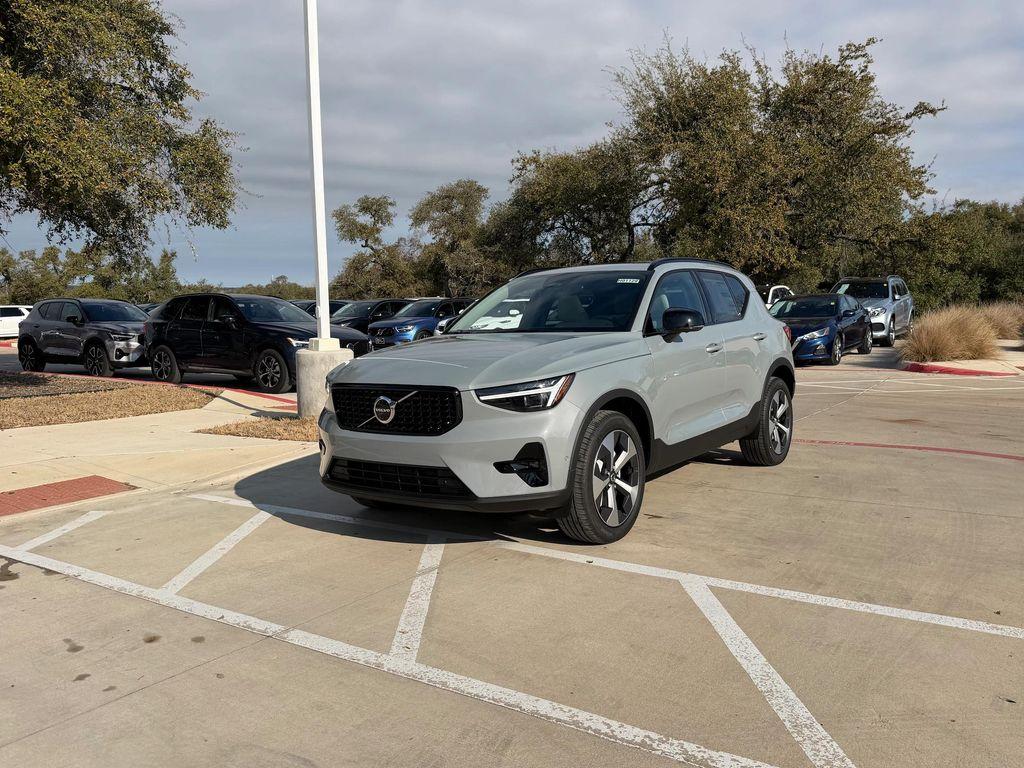 new 2026 Volvo XC40 car, priced at $50,260