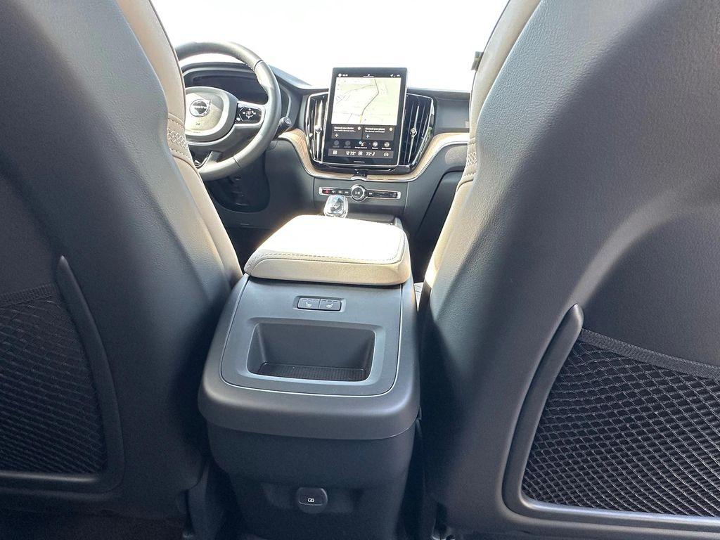 new 2026 Volvo XC60 car, priced at $60,030