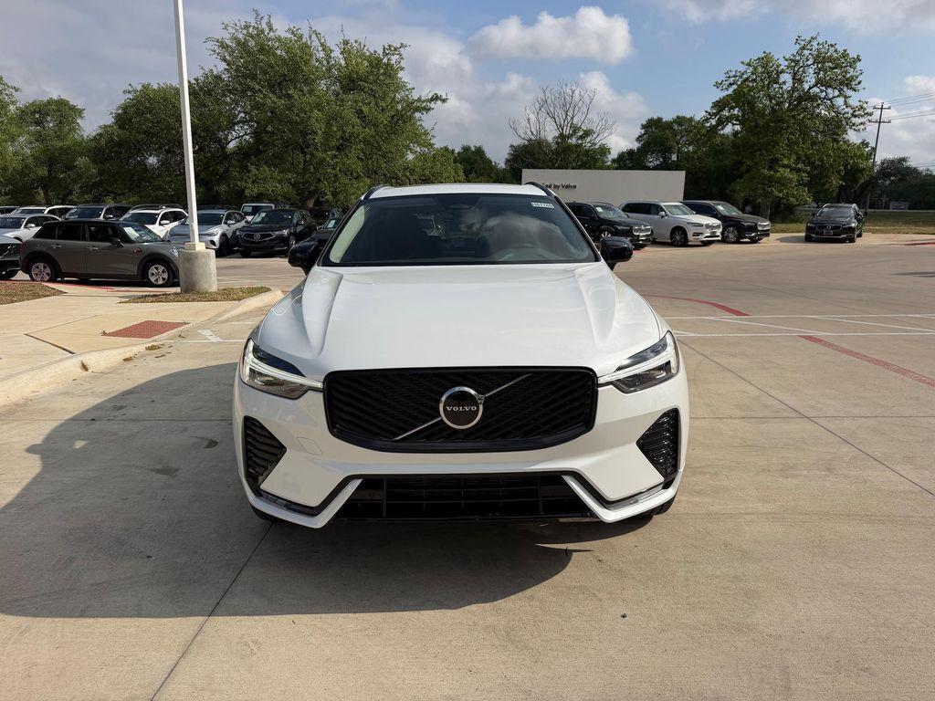new 2026 Volvo XC60 car, priced at $51,095