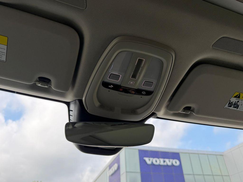 new 2026 Volvo XC60 car, priced at $51,095