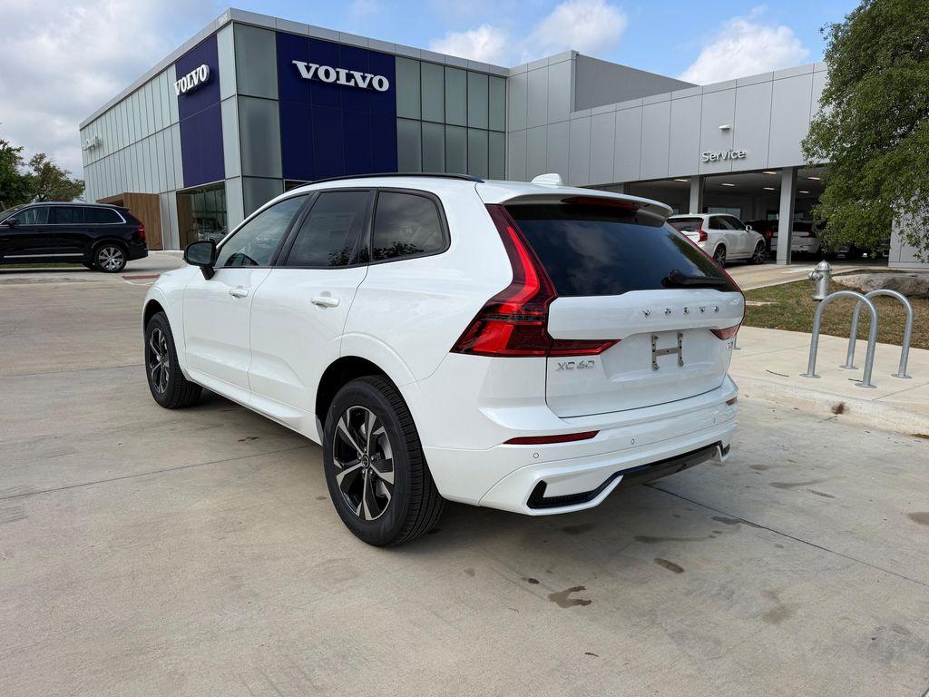 new 2026 Volvo XC60 car, priced at $51,095