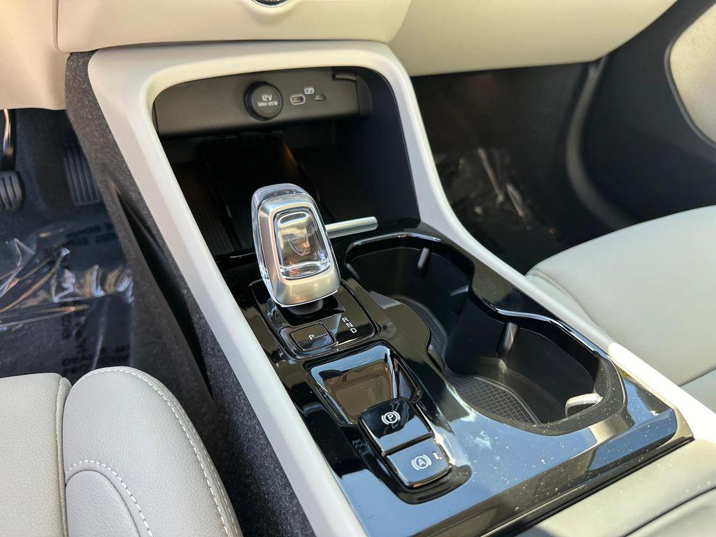 used 2025 Volvo XC40 car, priced at $40,815