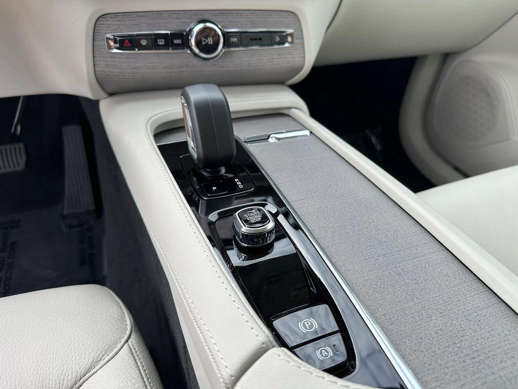 used 2025 Volvo XC90 car, priced at $57,265