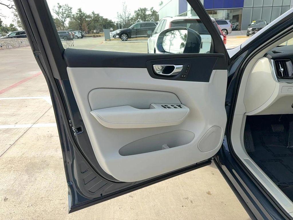 used 2023 Volvo XC60 car, priced at $37,900
