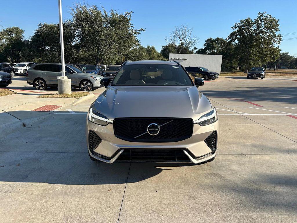 new 2026 Volvo XC60 car, priced at $57,985