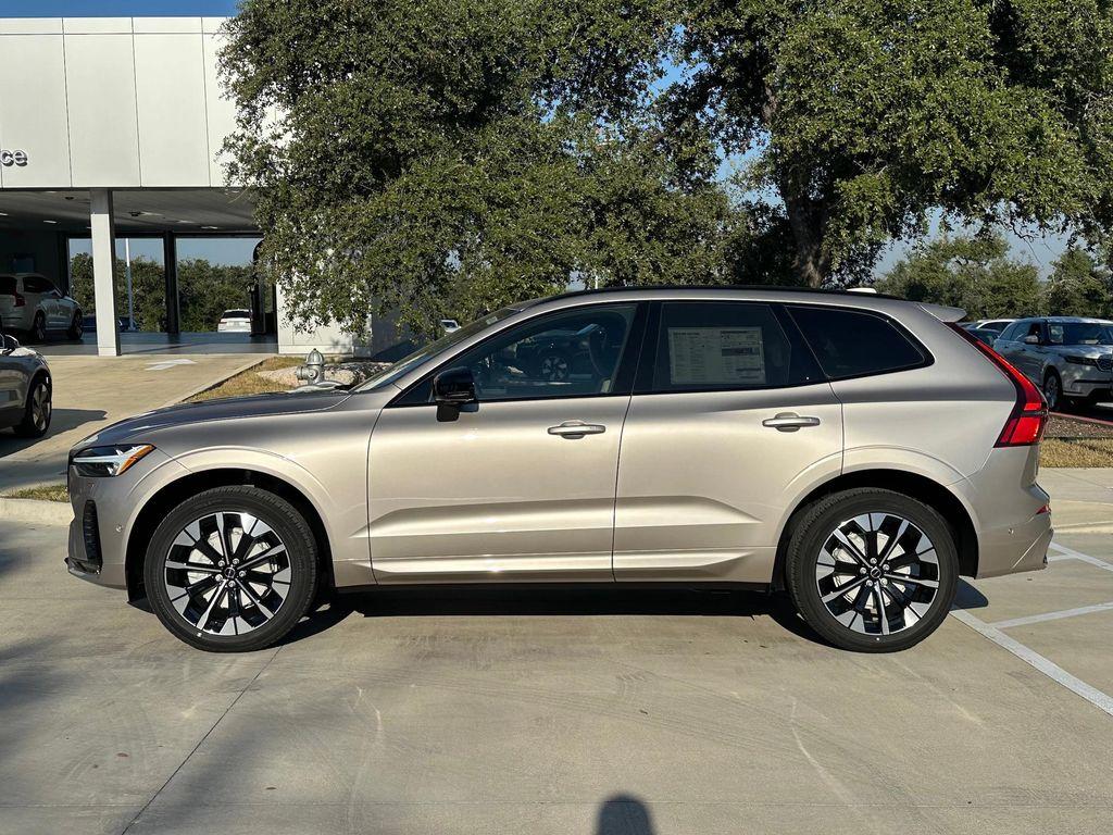 new 2026 Volvo XC60 car, priced at $57,985