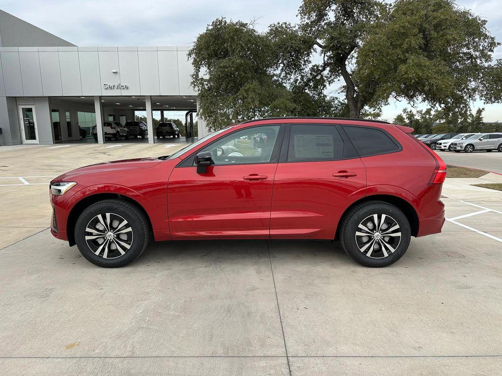 used 2025 Volvo XC60 car, priced at $42,250