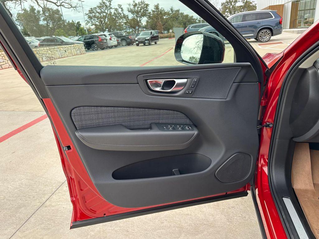 used 2025 Volvo XC60 car, priced at $42,250