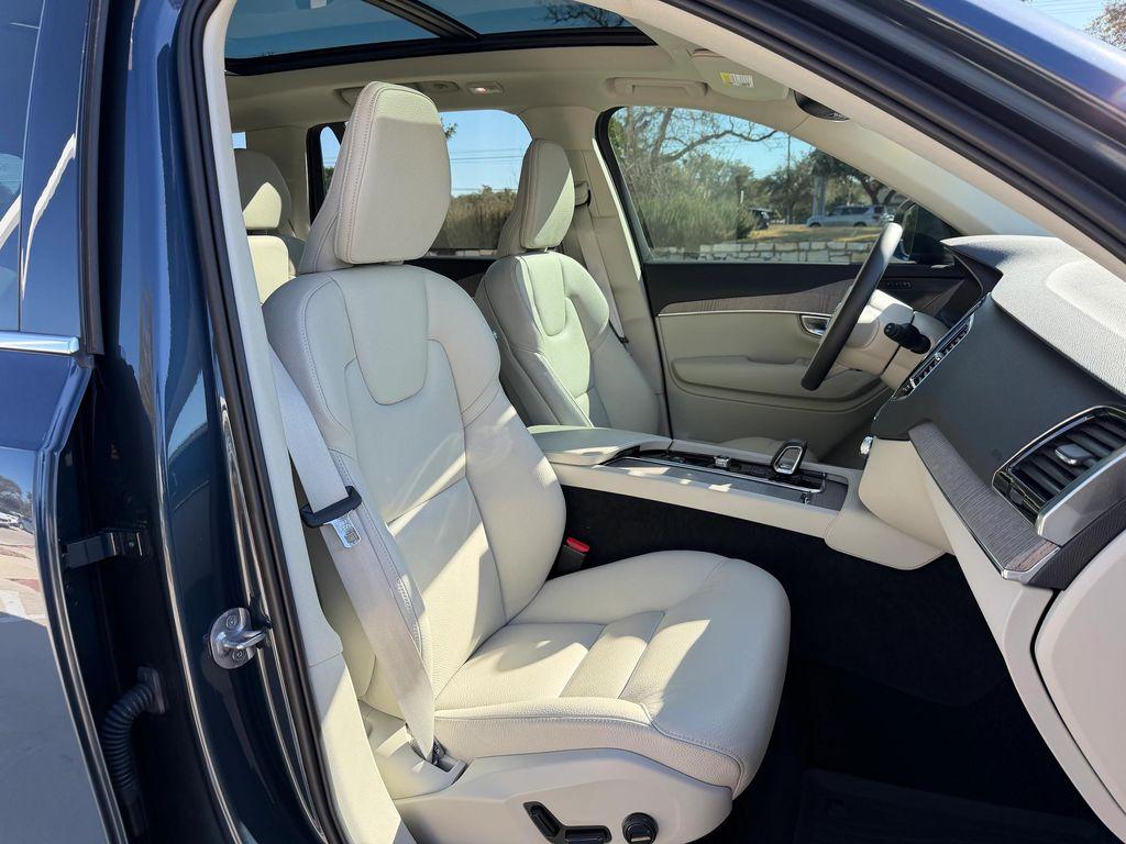used 2023 Volvo XC90 car, priced at $41,700