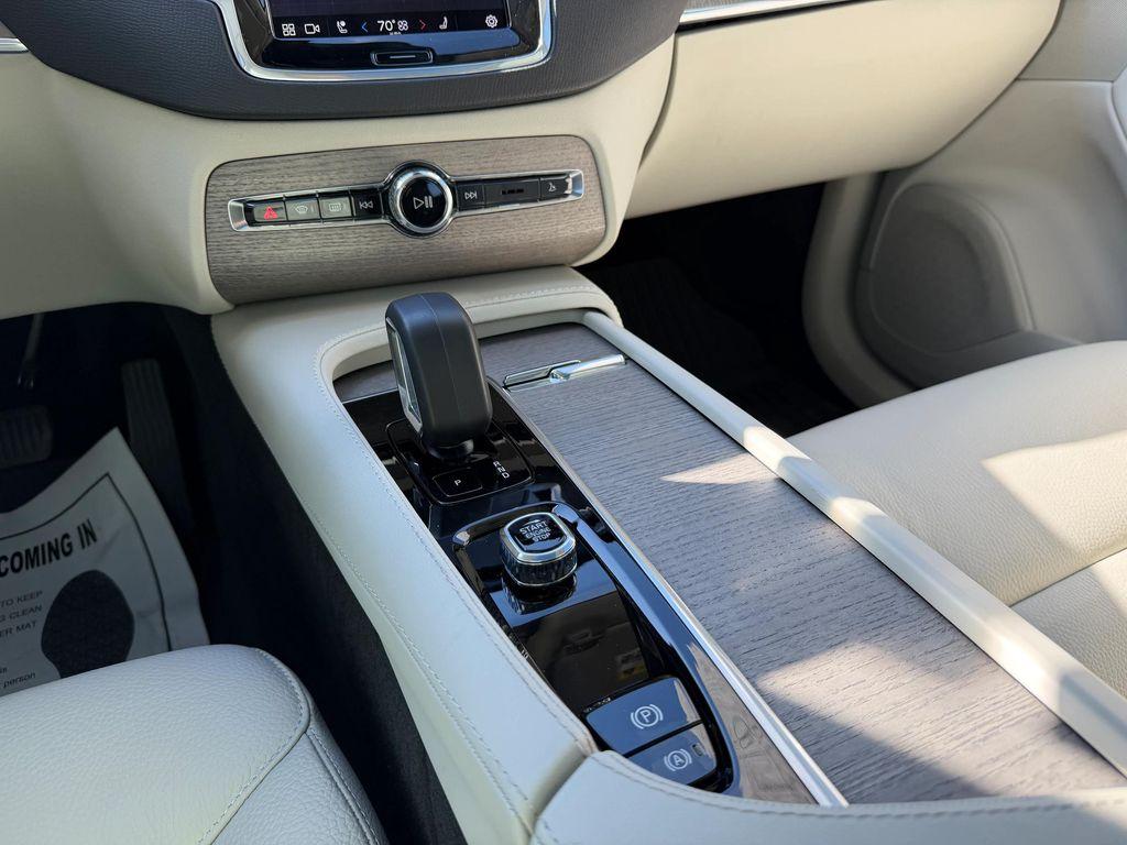 used 2023 Volvo XC90 car, priced at $41,700