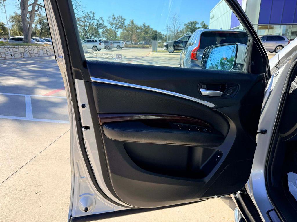 used 2015 Acura MDX car, priced at $15,999