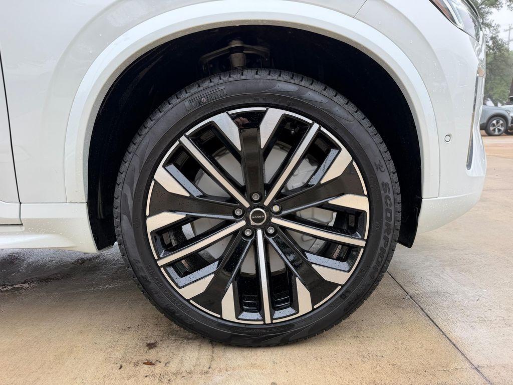 new 2026 Volvo XC90 Plug-In Hybrid car, priced at $82,610