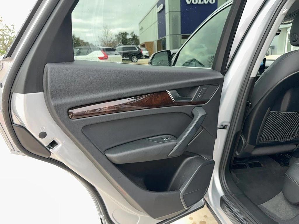 used 2019 Audi Q5 car, priced at $17,700