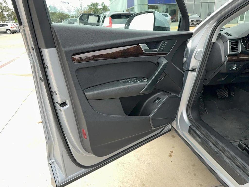 used 2019 Audi Q5 car, priced at $17,700