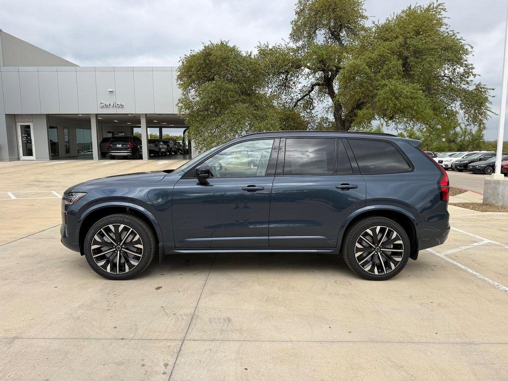 new 2026 Volvo XC90 Plug-In Hybrid car, priced at $87,595
