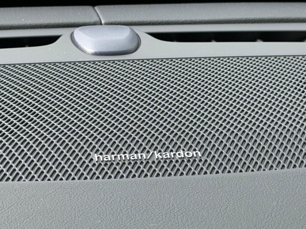 new 2026 Volvo XC90 Plug-In Hybrid car, priced at $87,595