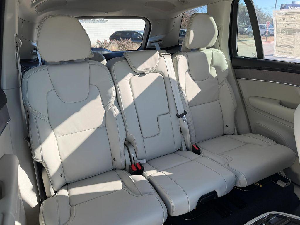 new 2026 Volvo XC90 Plug-In Hybrid car, priced at $85,745