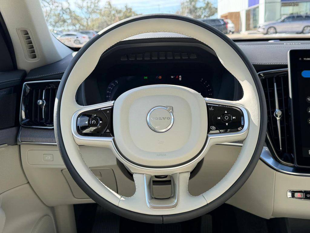 new 2026 Volvo XC90 car, priced at $75,495