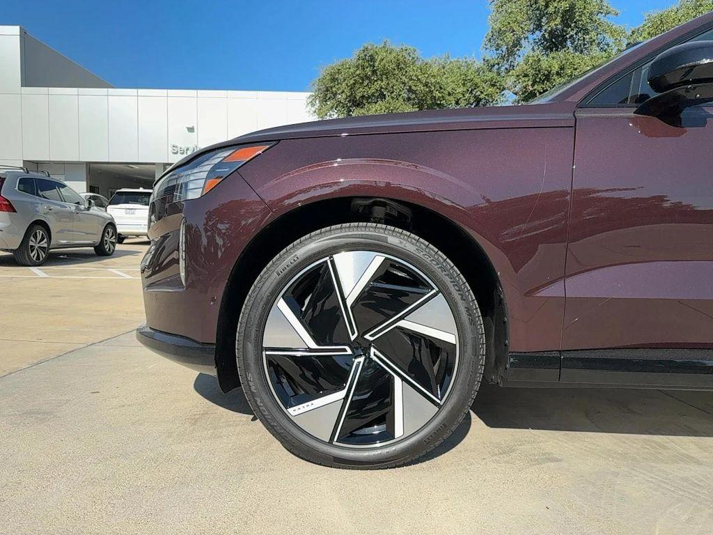 used 2025 Volvo EX90 car, priced at $90,875
