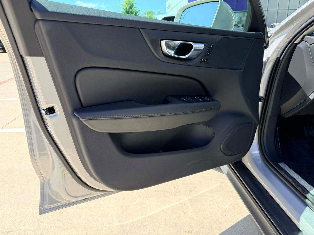 used 2025 Volvo V60 Cross Country car, priced at $39,925
