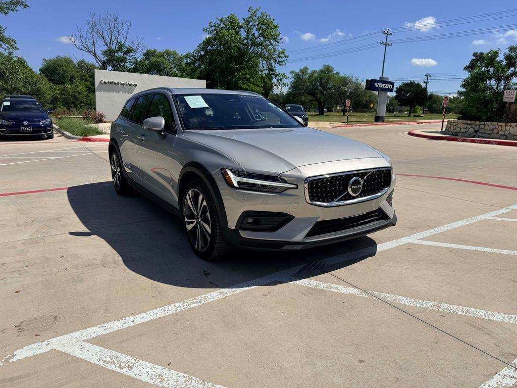 used 2025 Volvo V60 Cross Country car, priced at $39,925